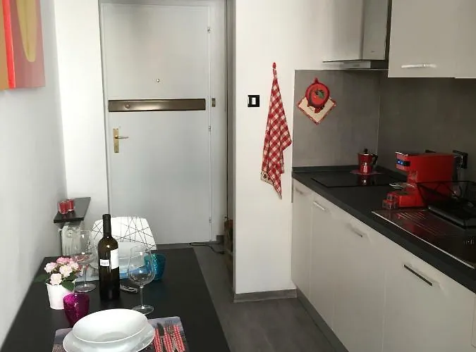 Matt5, Il Tuo Angolino Triestino Nyaraló Trieszt