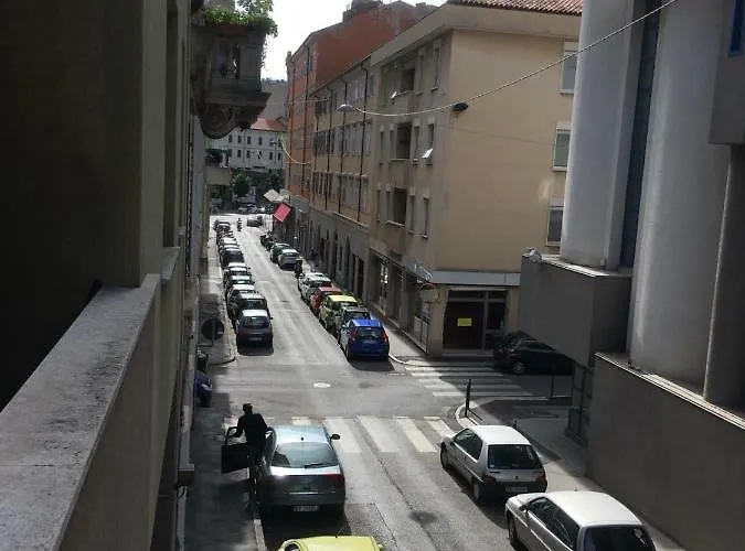 Matt5, Il Tuo Angolino Triestino Hébergement de vacances *